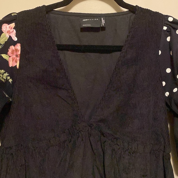 ASOS Design cotton & corduroy dress. NWT. Size 6. V neck. Babydoll design. - Picture 3 of 7